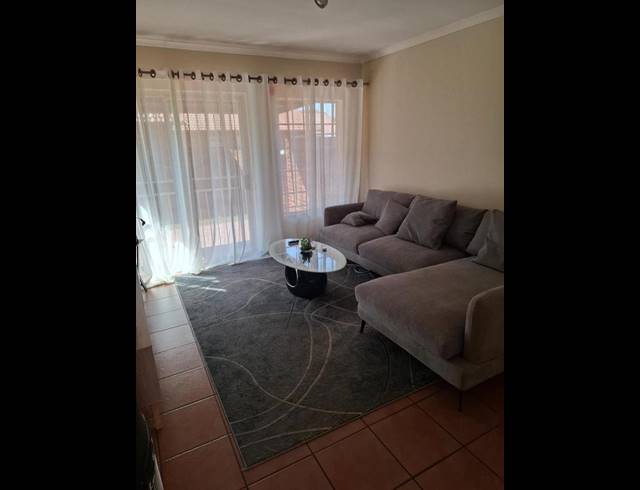2 BEDROOM PROPERTY TO RENT IN MEYERSPARK